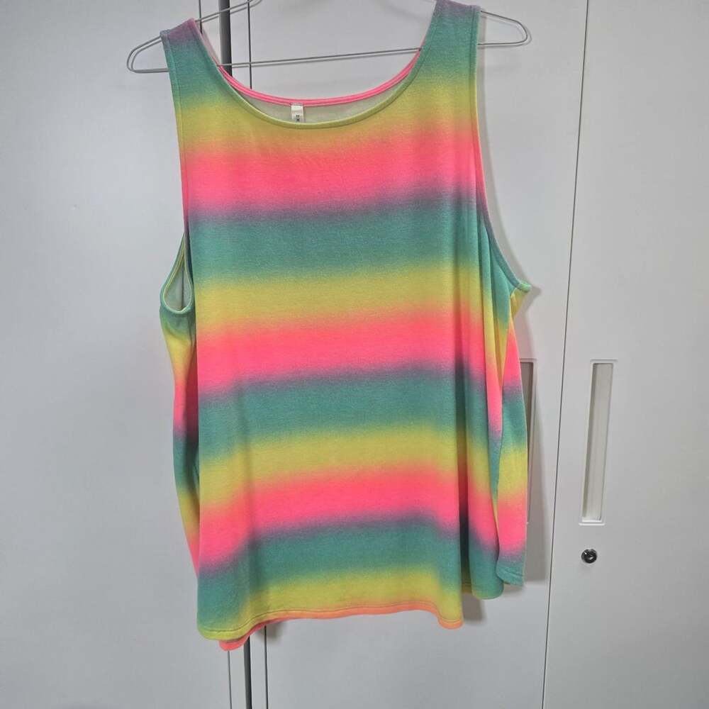 Emerald Striped Tank Top Size 2X Rainbow Gradient